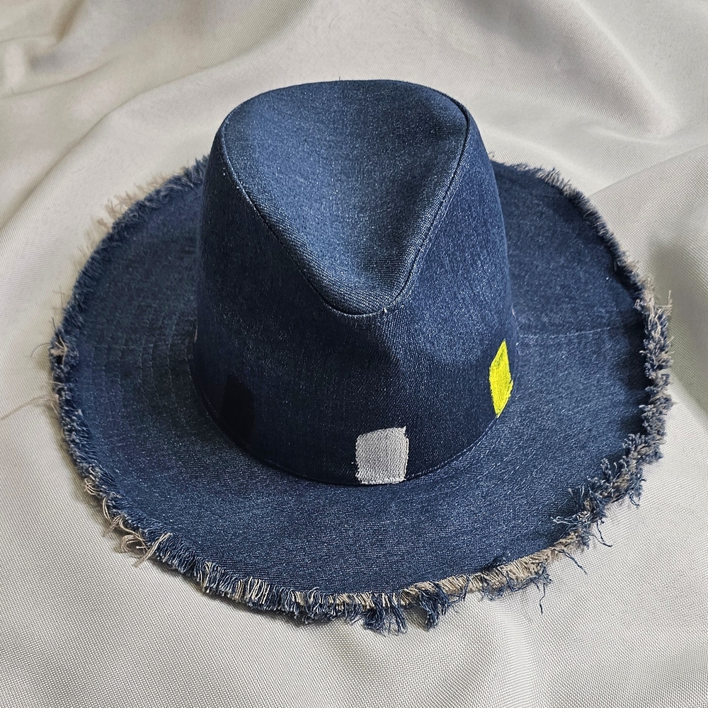Stylish Denim Frayed Hat